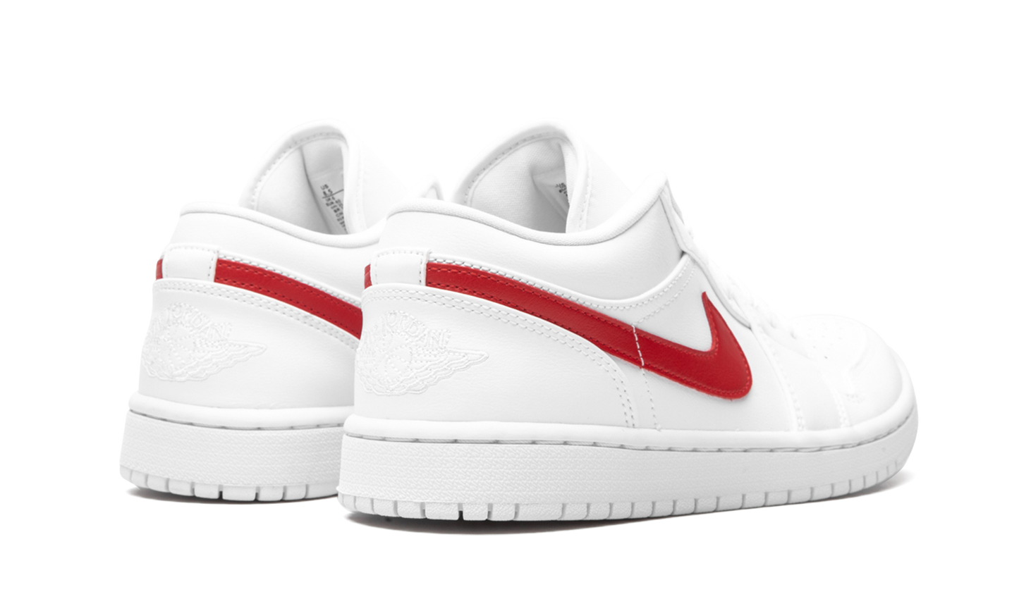 AIR JORDAN 1 LO WMNS  University Red