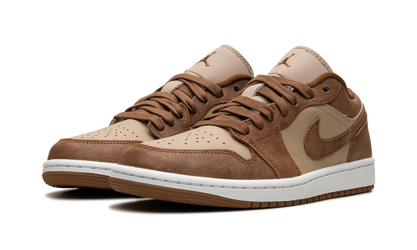 Air Jordan 1 Low WMNS  Tan/Brown