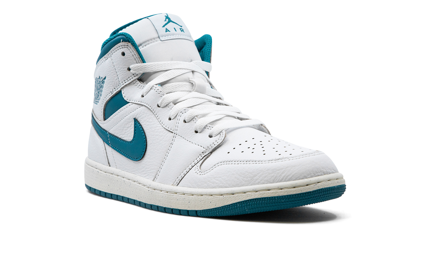 Jordan 1 Mid SE  Industrial Blue