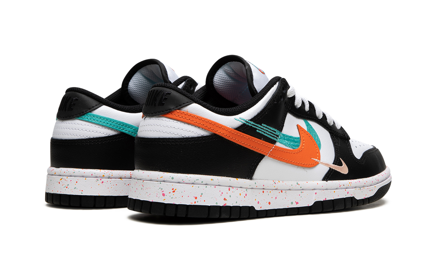 DUNK LO MNS WMNS  Lunar New Year - Multi-Swoosh
