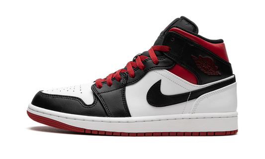 Air Jordan 1 Mid  Gym Red Black Toe