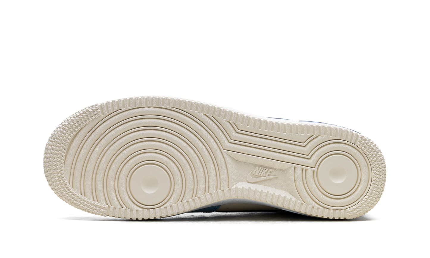 Air Force 1 Low  Aquarius Blue Coconut Milk