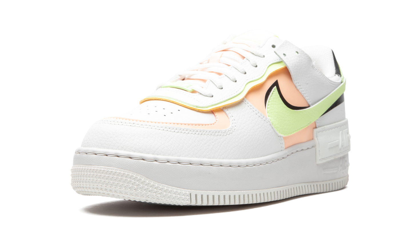 AIR FORCE 1 SHADO MNS WMNS  White / Barely Volt / Crimson Tint