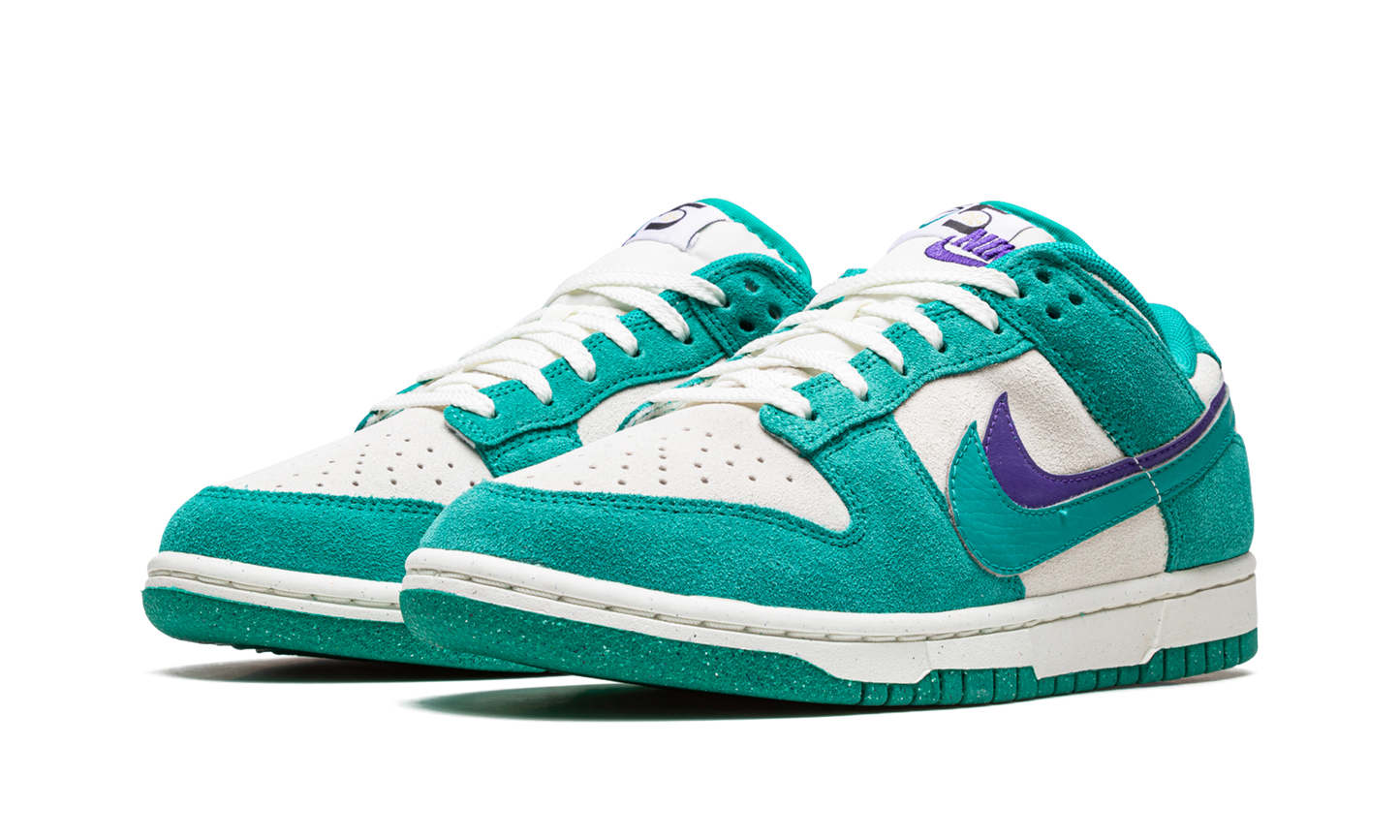 DUNK LO MNS WMNS  85