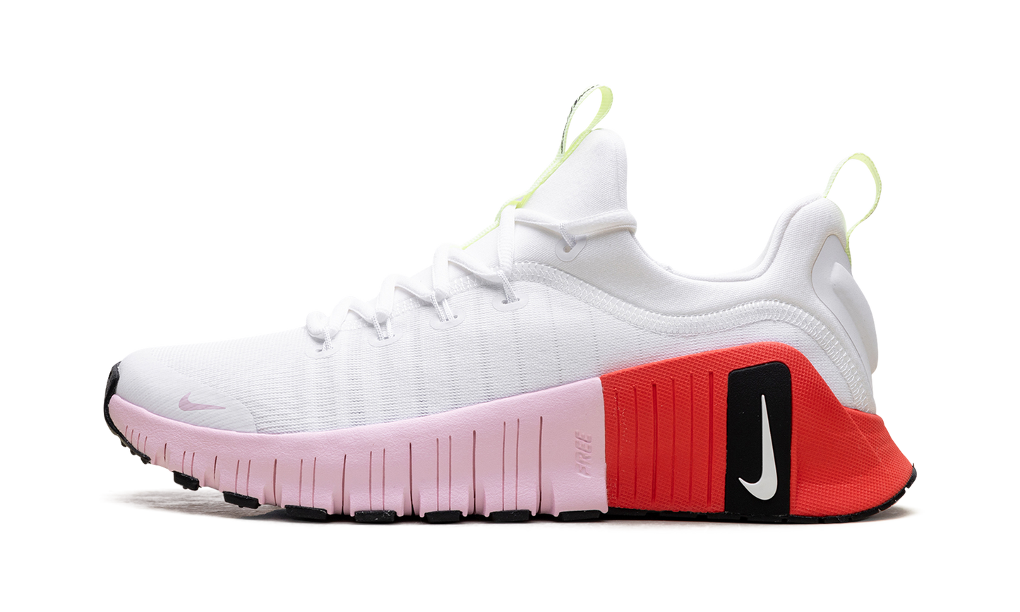 Free Metcon 6 WMNS  White Barely Volt Bright Crimson Pink Foam