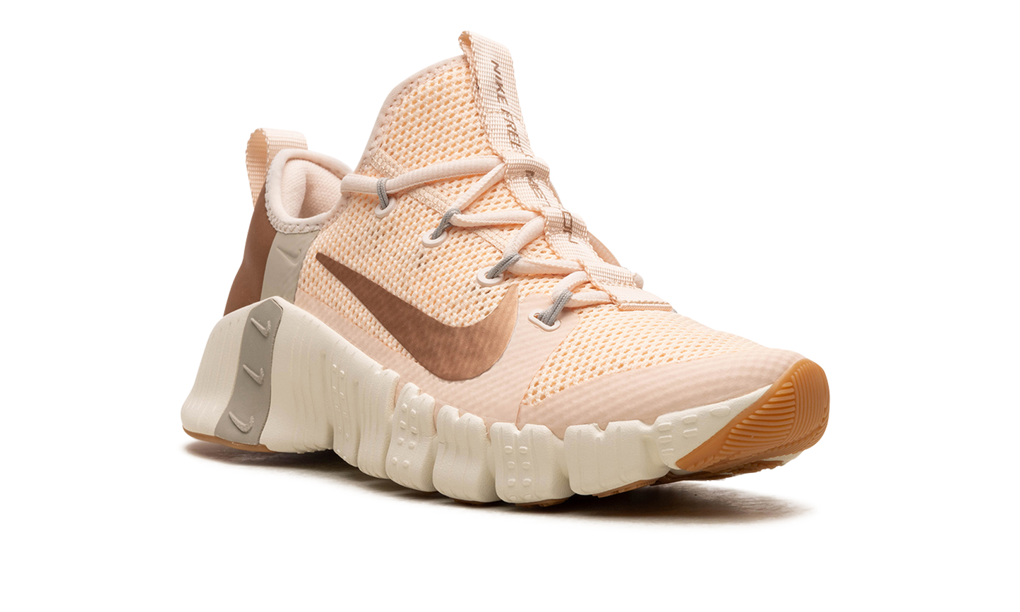 FREE METCON 3 WMNS  Guava Ice