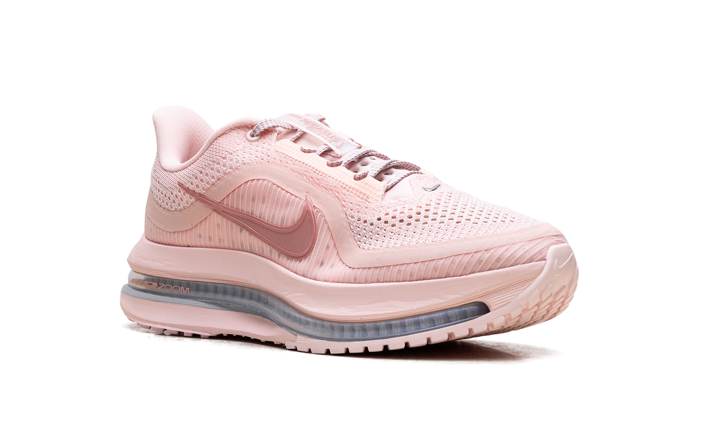 Pegasus Premium WMNS  Atmosphere