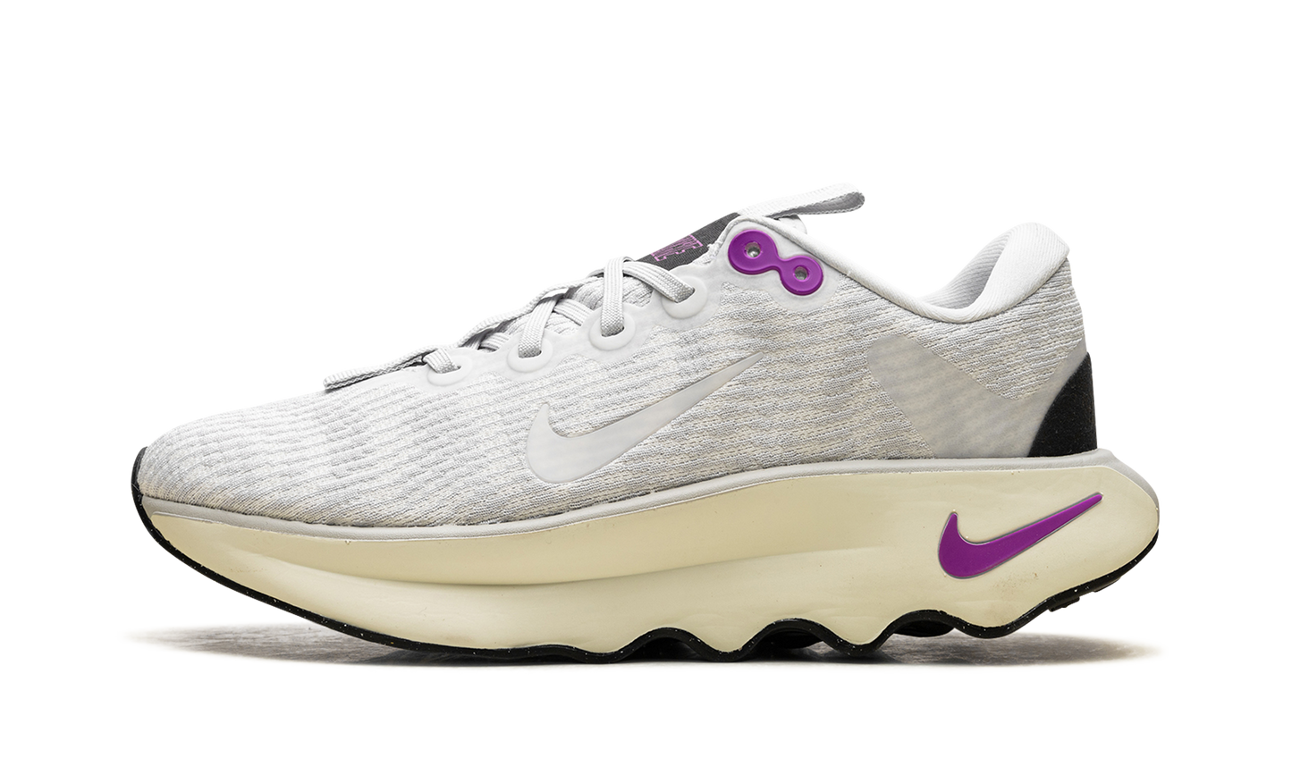 Motiva WMNS  Photon Dust Hyper Violet Coconut Milk