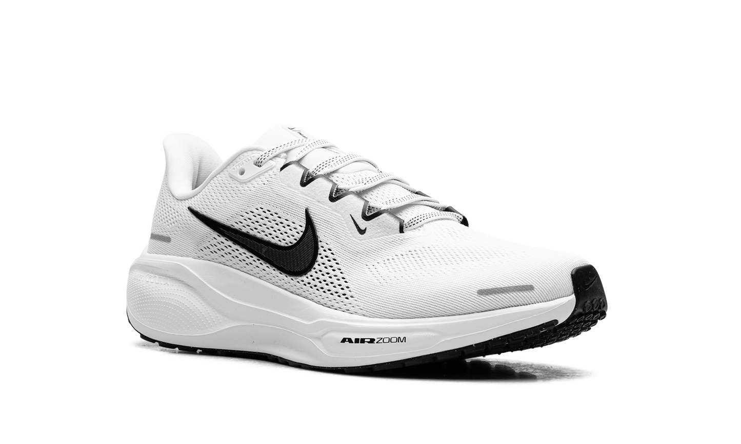Air Zoom Pegasus WMNS  White / Black