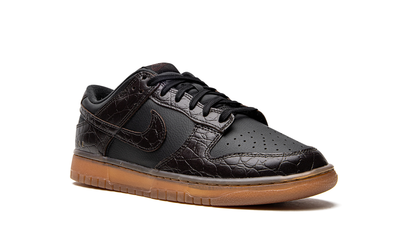 Dunk Low  Velvet Brown Black