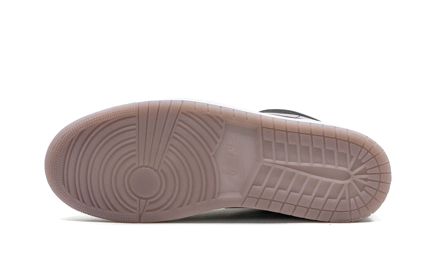 Jordan 1 Low SE  Iced Lilac