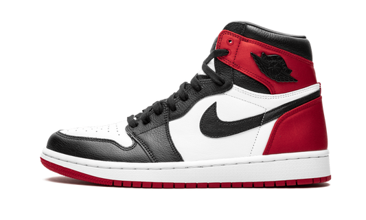 AIR JORDAN 1 HIGH OG WMNS  Satin Black Toe