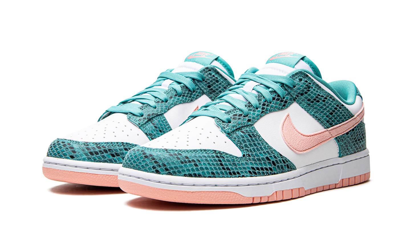 Dunk Low  Snakeskin Washed Teal Bleached Coral