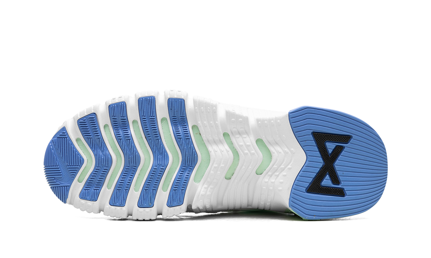 Free Metcon 4 WMNS  White Mint Foam