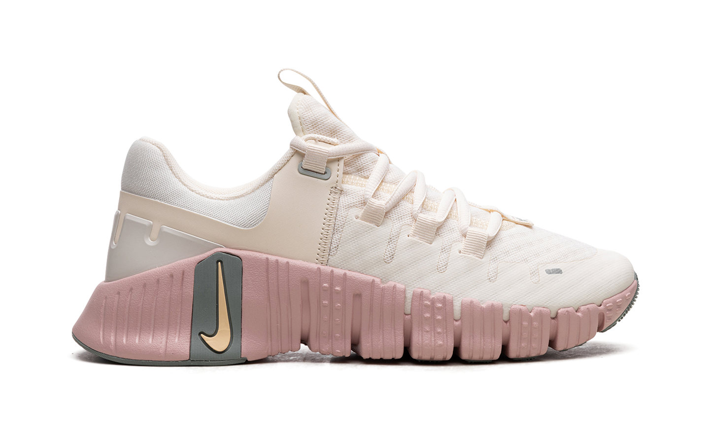 FREE METCON 5 WMNS  Pale Ivory