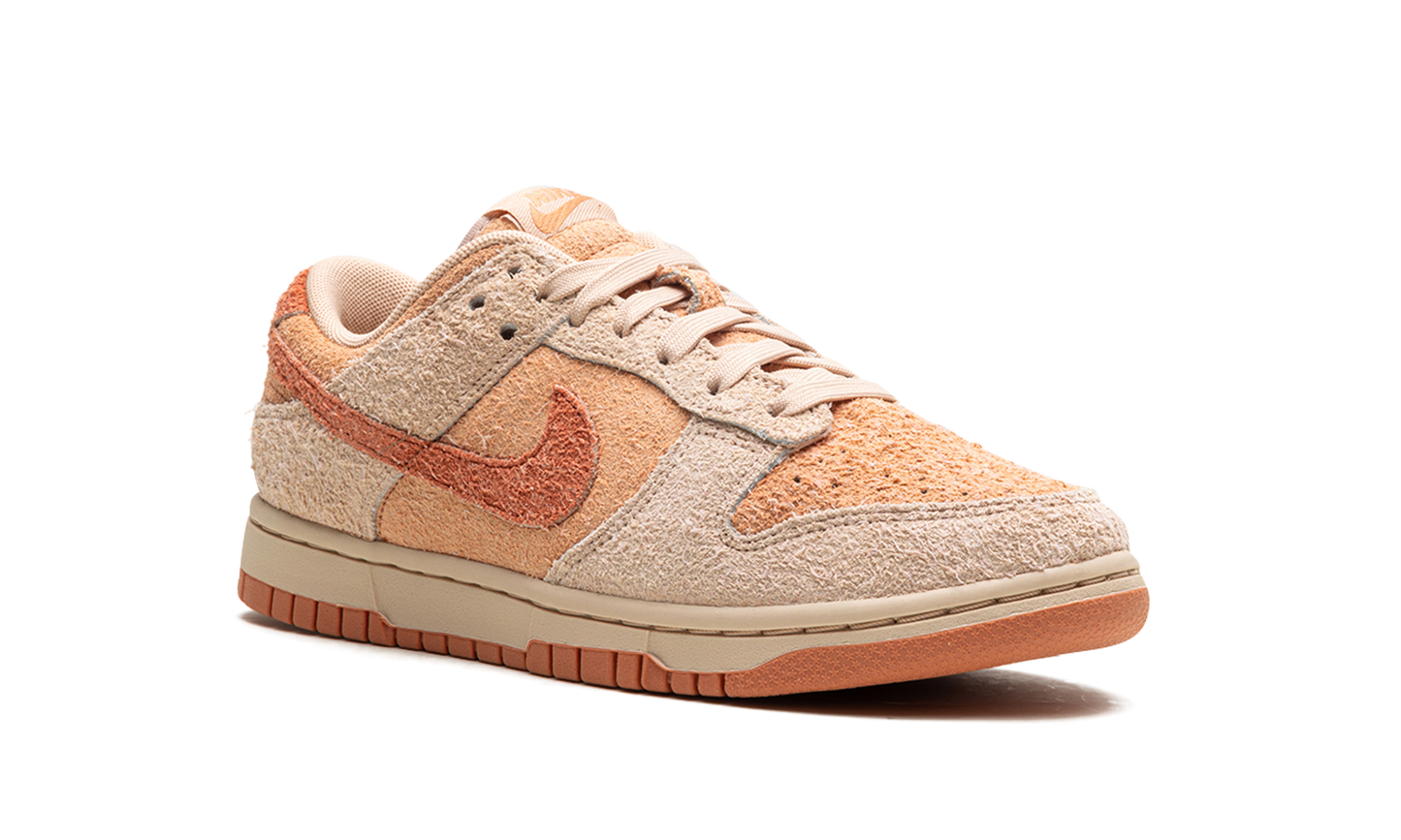 Dunk Low WMNS  Burnt Sunrise