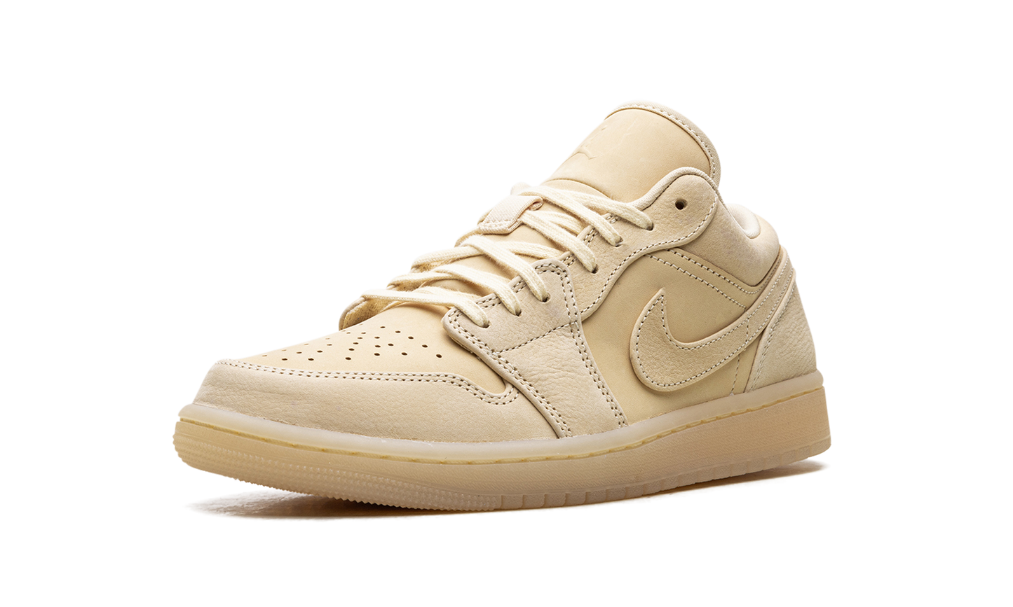Air Jordan 1 Low SE WMNS  Sand