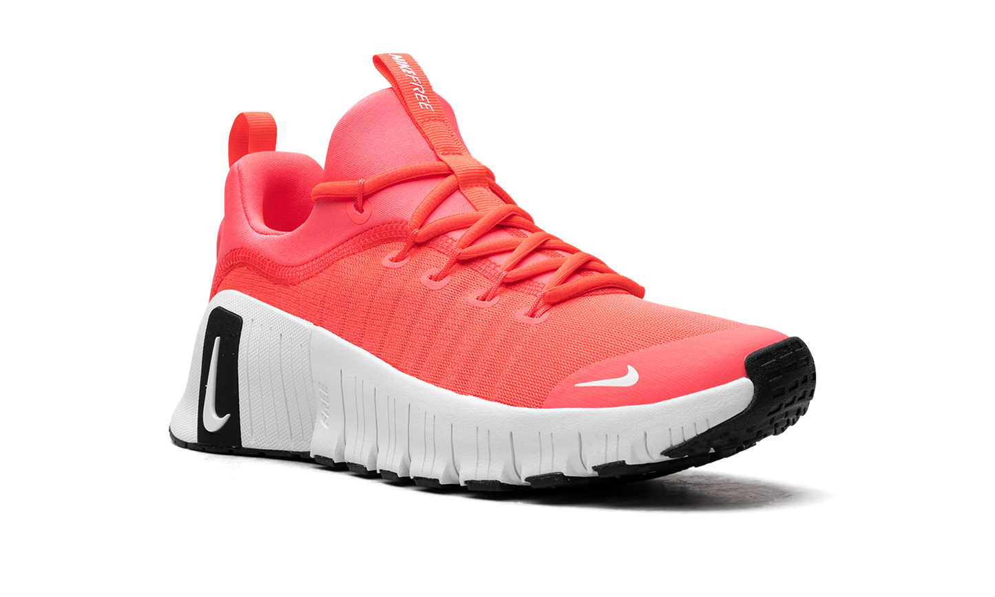 Free Metcon 6 WMNS  Hot Punch