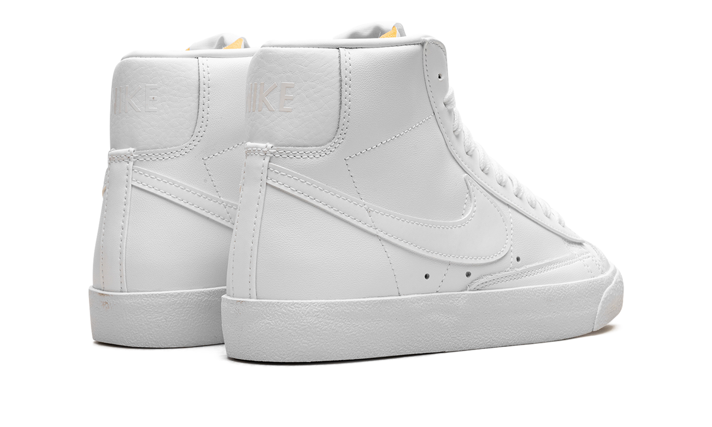 Blazer Mid '77 WMNS  Triple White