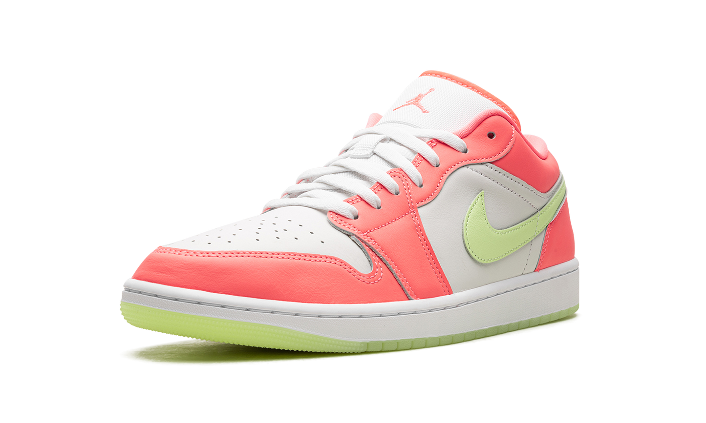 Jordan 1 Low SE  Lava Glow