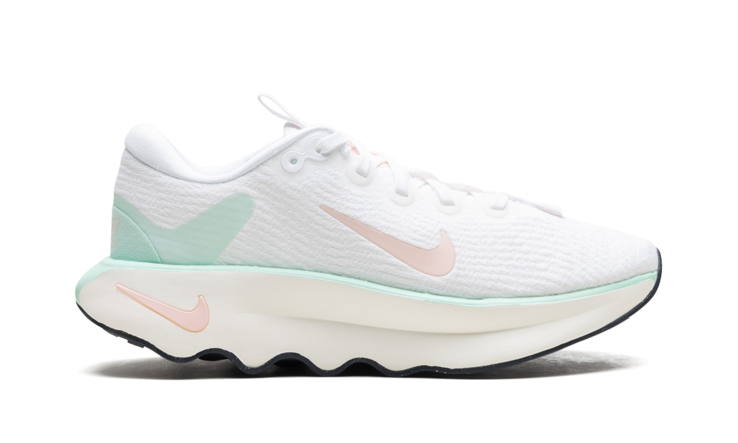 Motiva WMNS  White Mint Foam Sail Sunset Tint