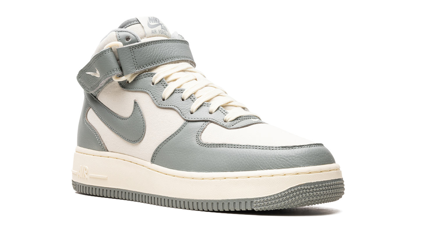 Air Force 1 Mid  Mica Green