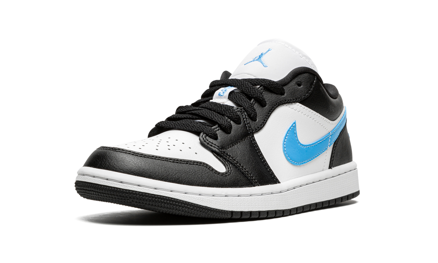 AIR JORDAN 1 LOW WMNS  Black / University Blue