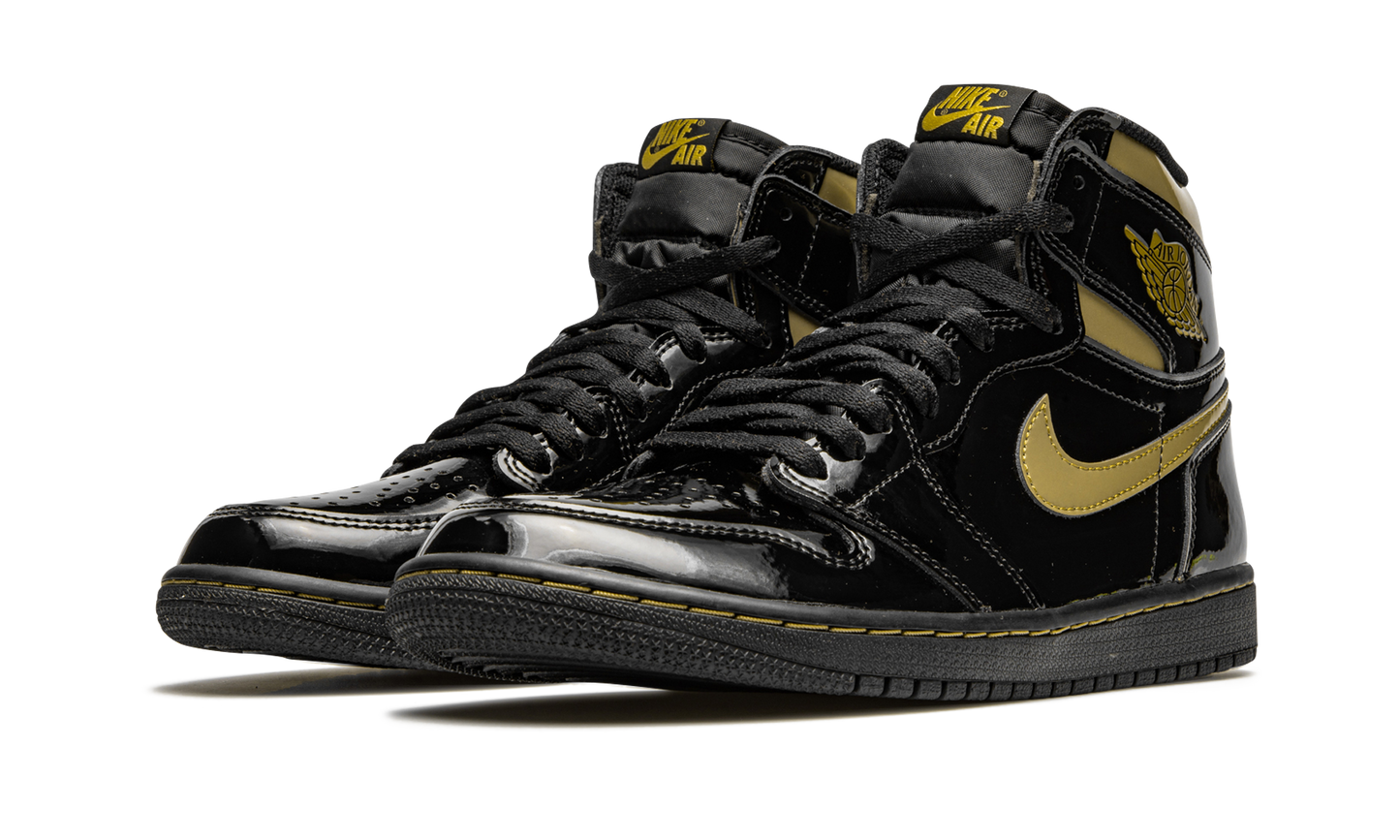Air Jordan 1 Retro High OG  Black Metallic Gold