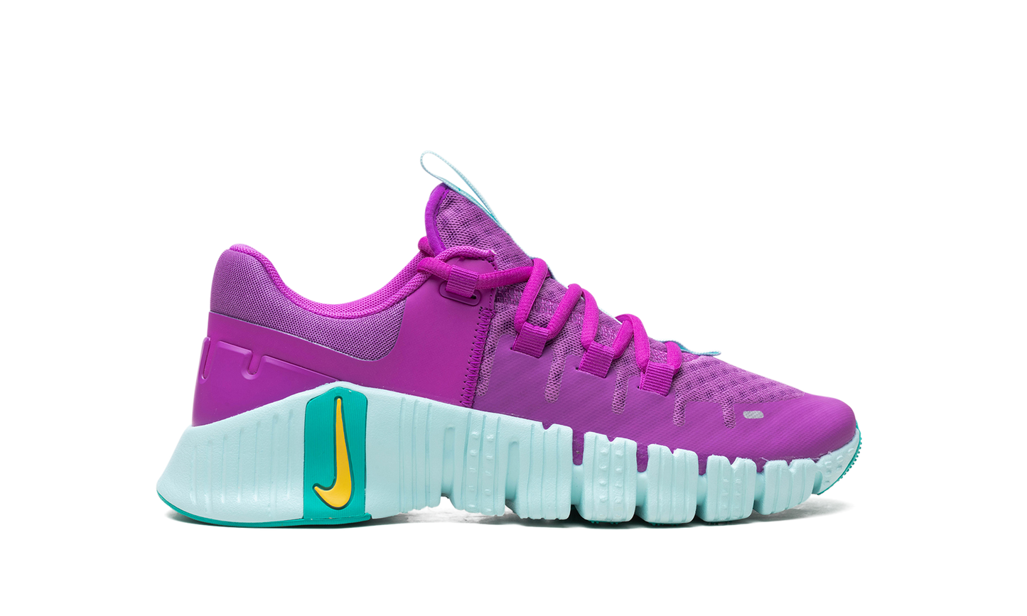 Free Metcon 5 WMNS  Hyper Violet