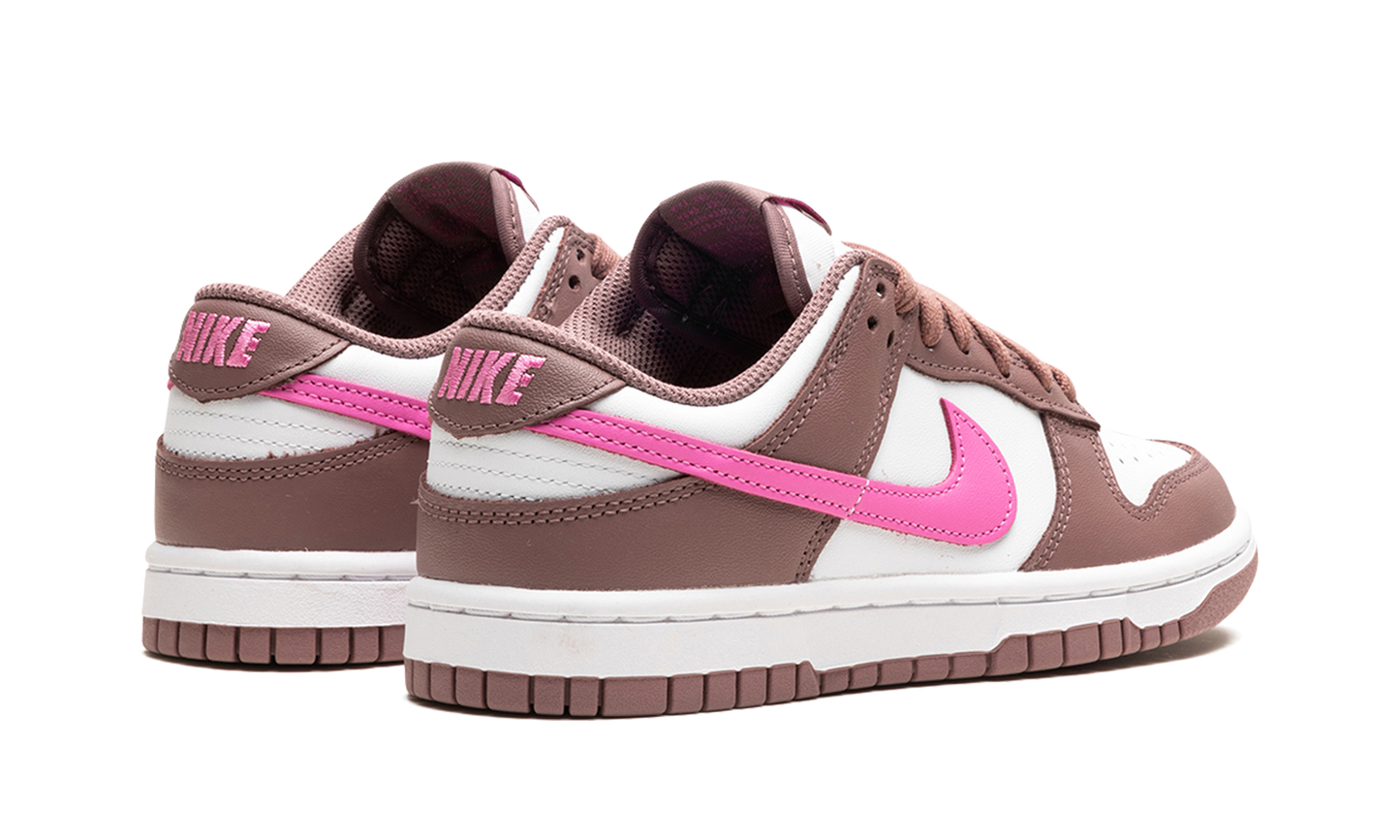 DUNK LOW WMNS  Smokey Mauve