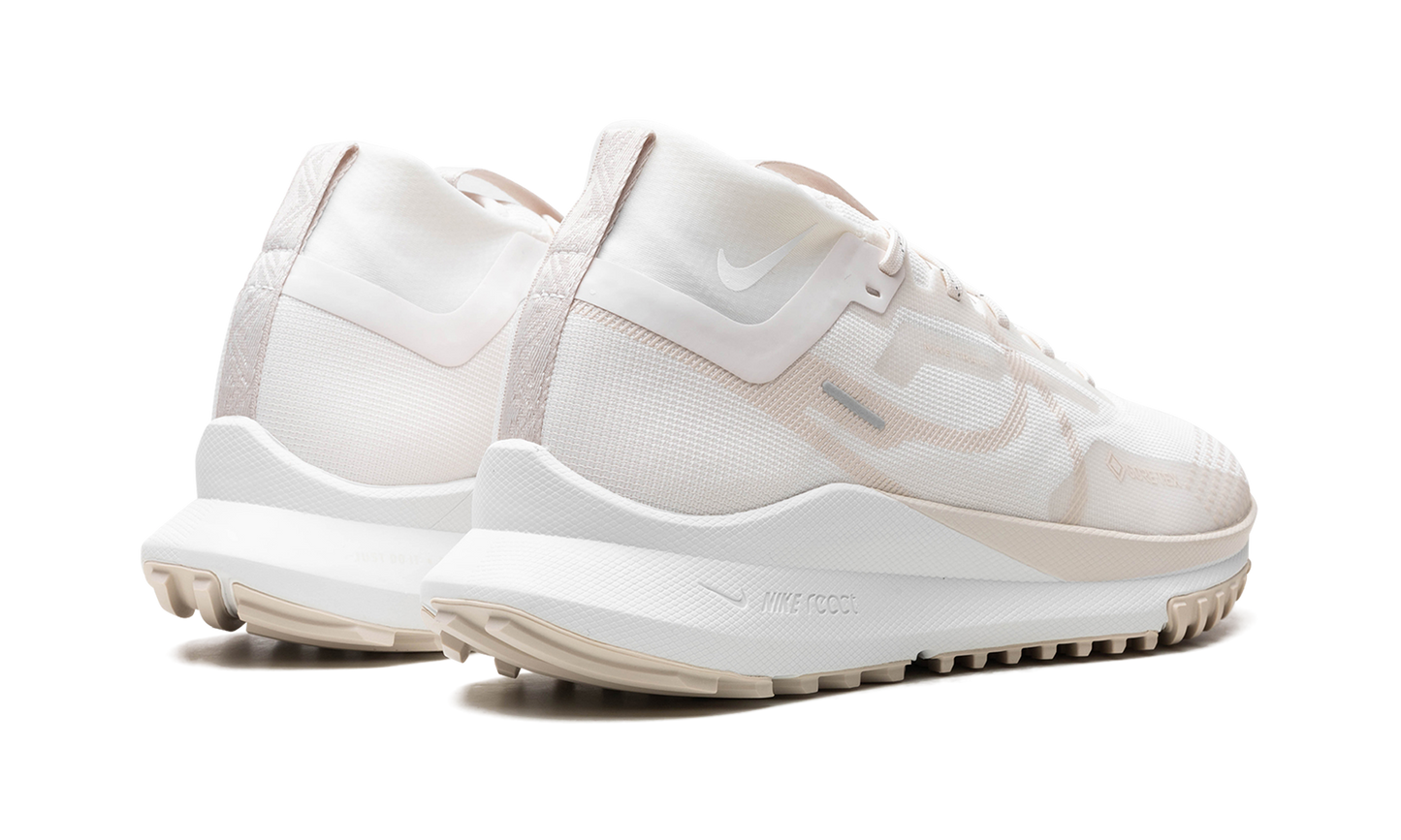 React Pegasus Trail 4 GTX  Phantom