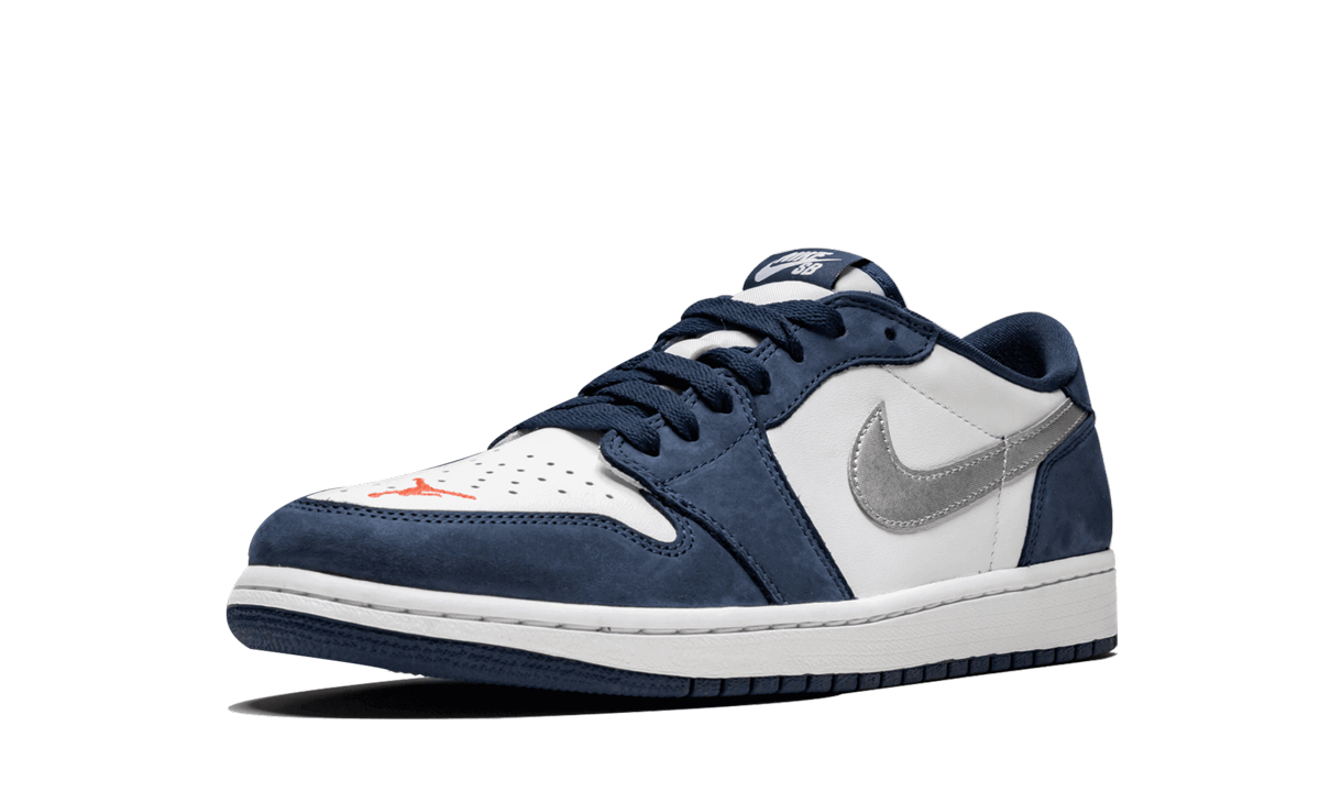 Jordan 1 Low SB  Midnight Navy