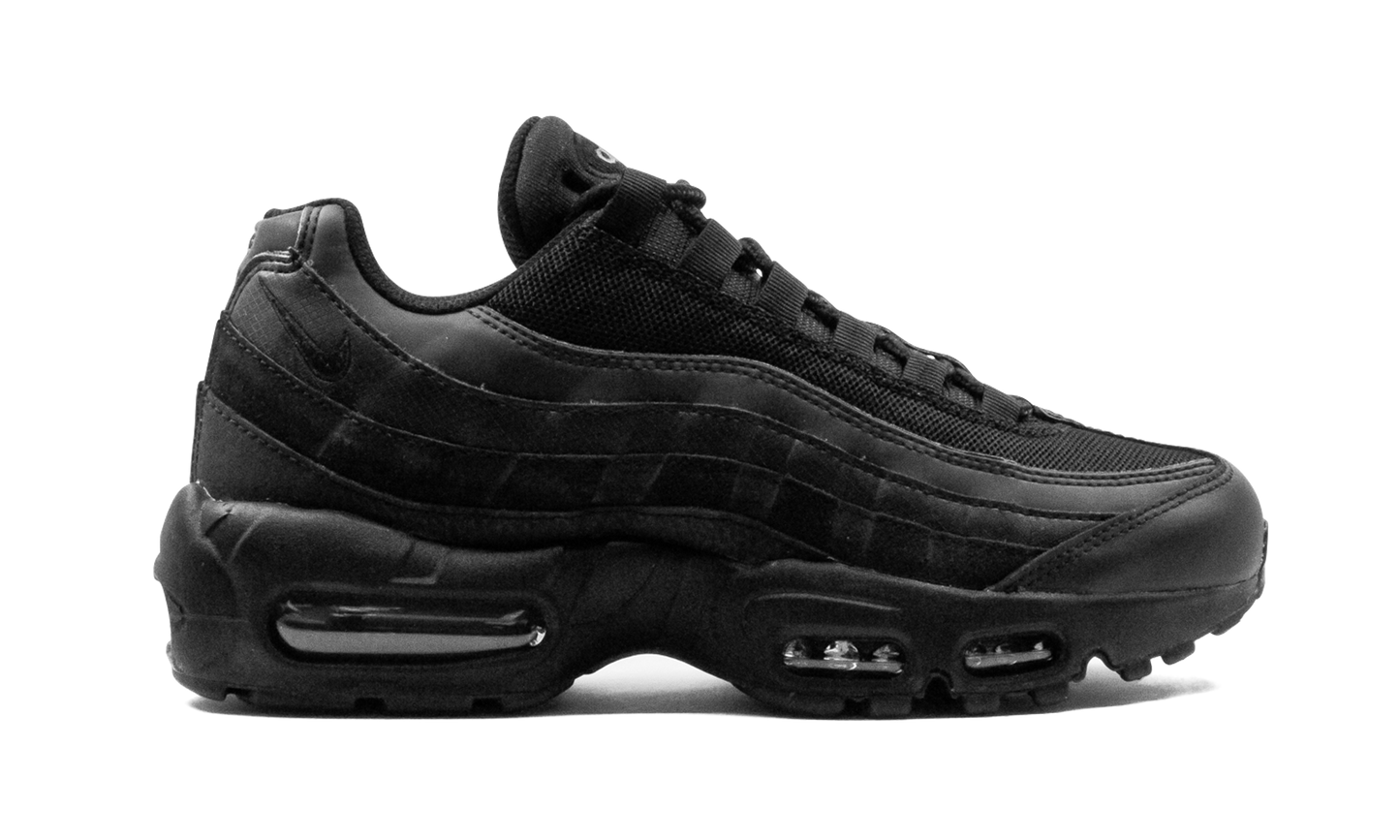 Air Max 95 Essential  Triple Black