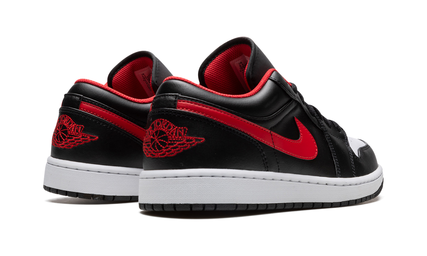 Air Jordan 1 Low  White Toe