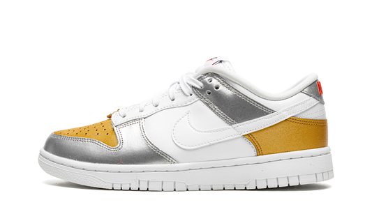 DUNK LOW WMNS  Gold White Silver
