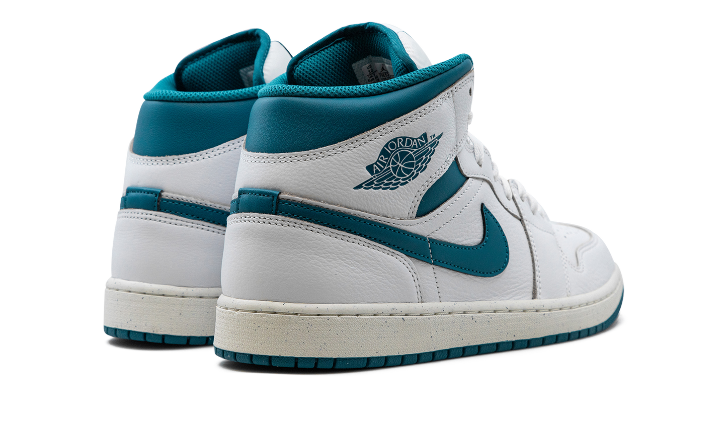 Jordan 1 Mid SE  Industrial Blue