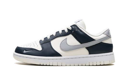 Dunk Low WMNS  Armoury Navy