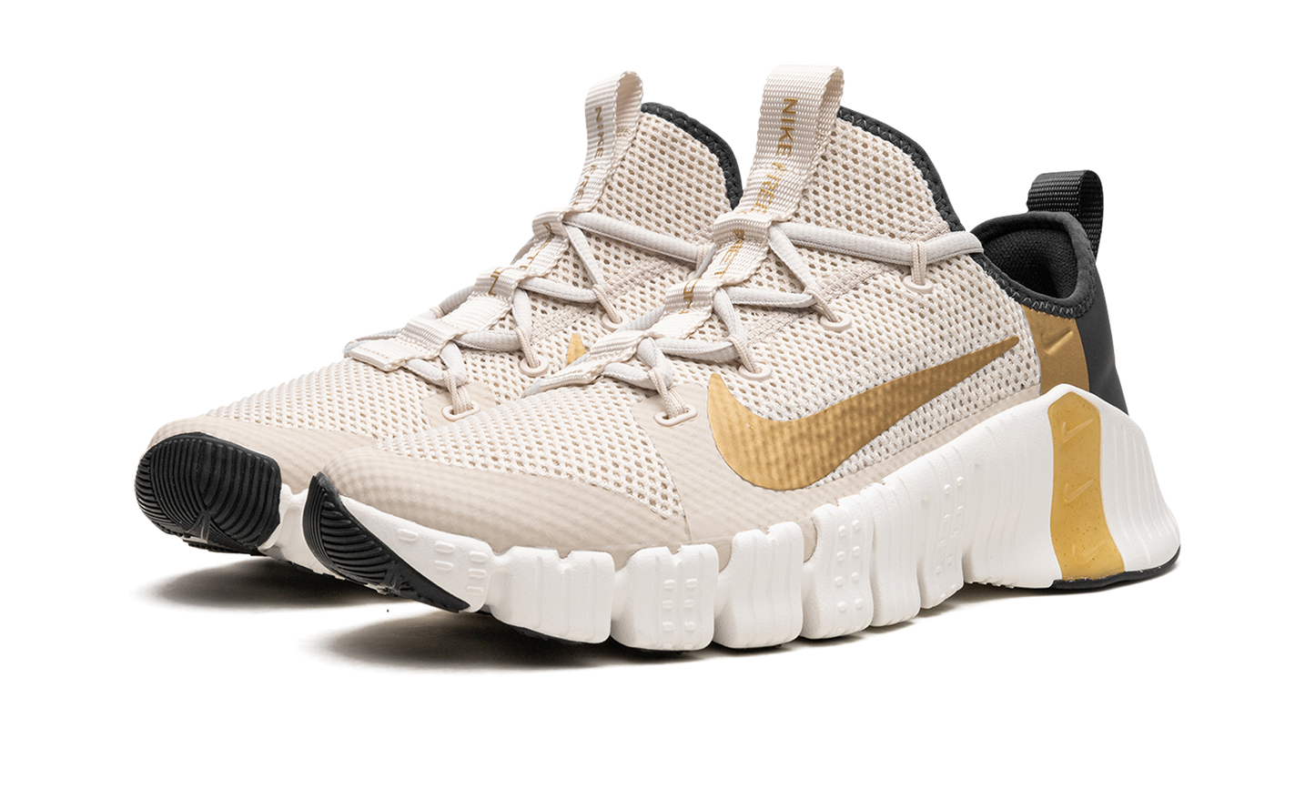 FREE METCON 3 WMNS  Light Orewood Brown