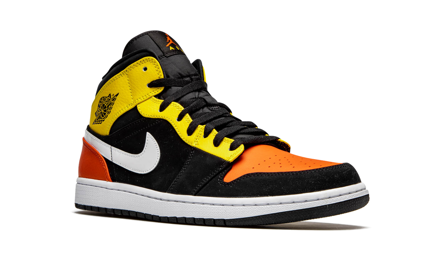 Air Jordan 1 Mid SE  Amarillo Orange