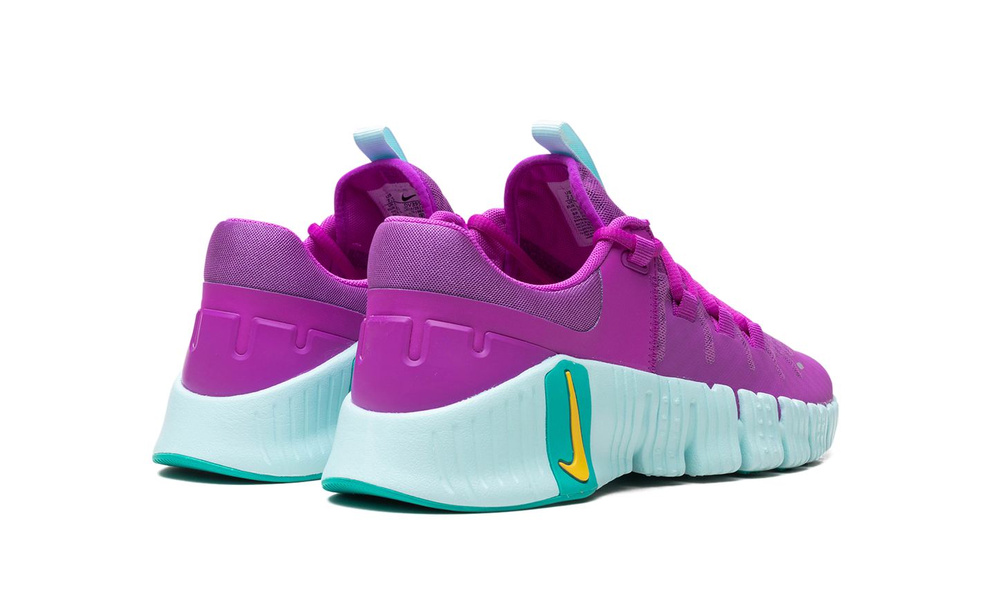 Free Metcon 5 WMNS  Hyper Violet