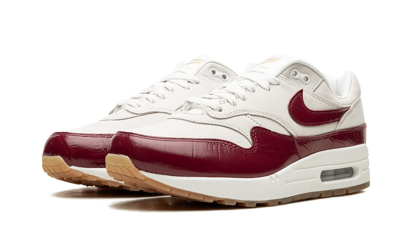 AIR MAX 1 LX WMNS  Team Red