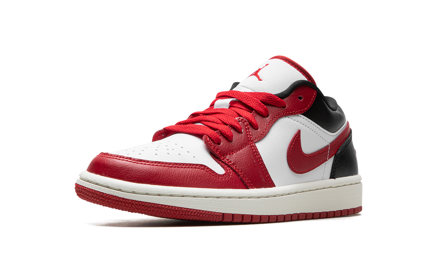 AIR JORDAN 1 LO WMNS  Reverse Black Toe
