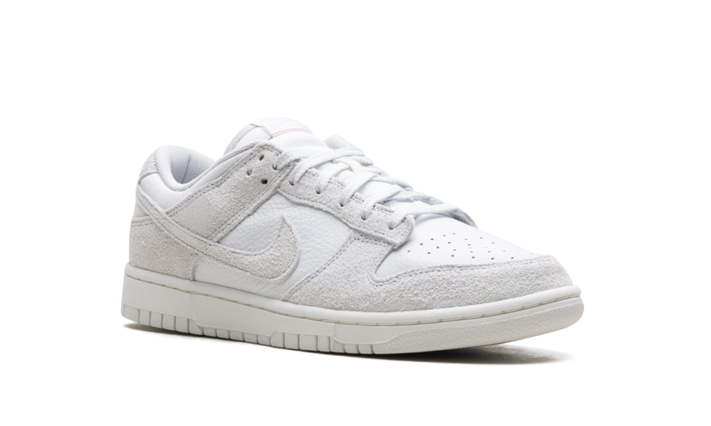 Dunk Low WMNS  Summit White Photon Dust