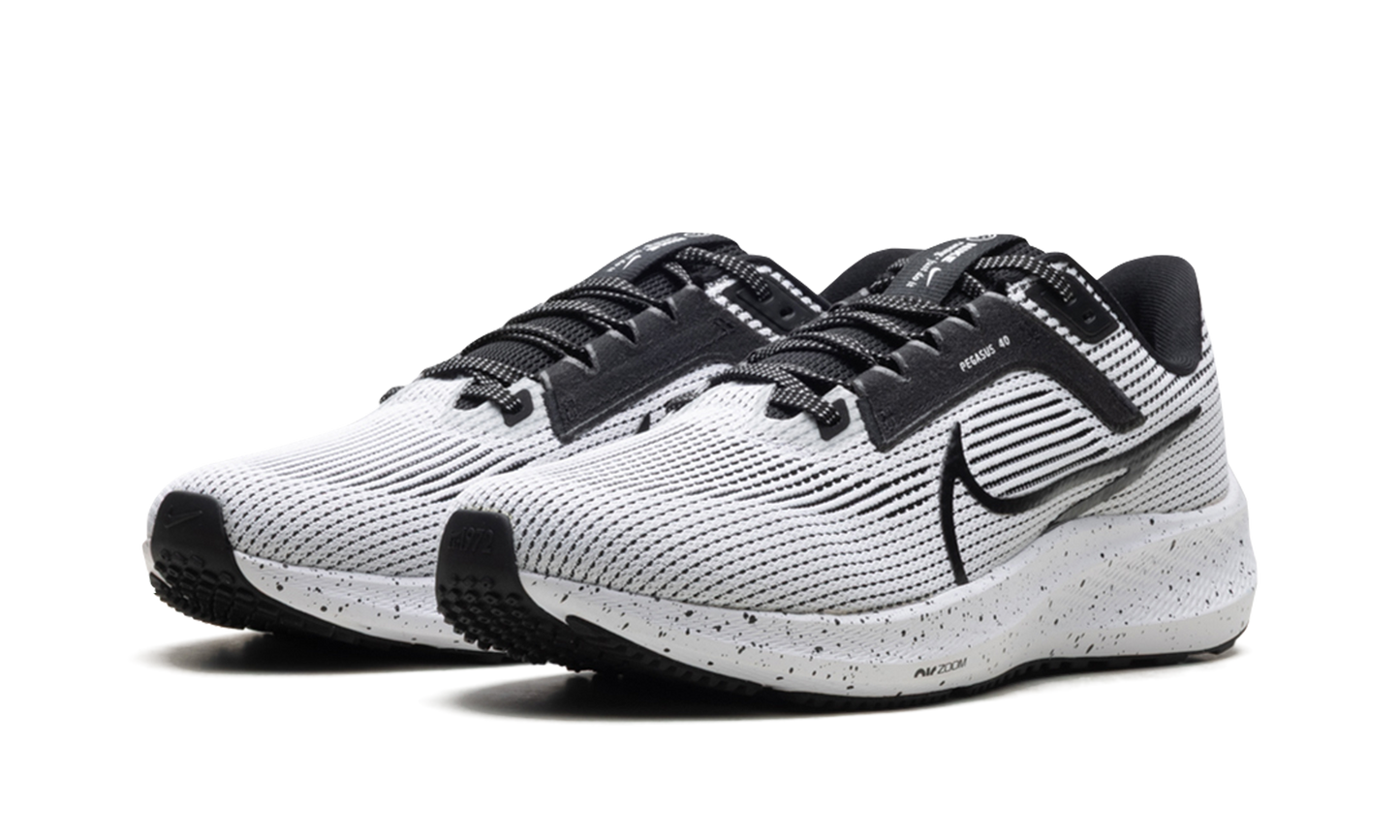 Air Zoom Pegasus 40 WMNS  White Black