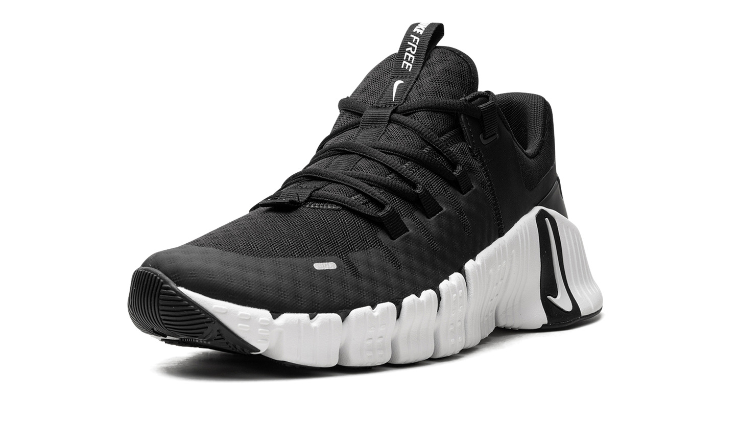Free Metcon 5  Black / White