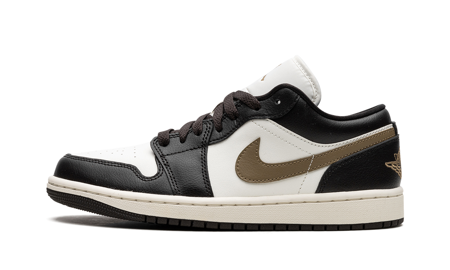 Air Jordan 1 Low WMNS  Shadow Brown