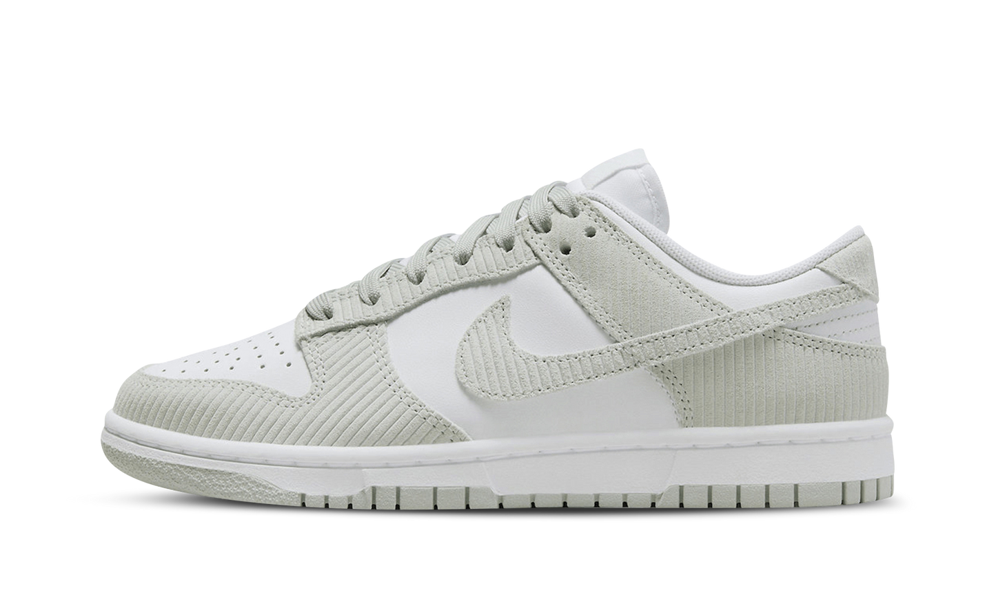 DUNK LOW WMNS  Grey Corduroy