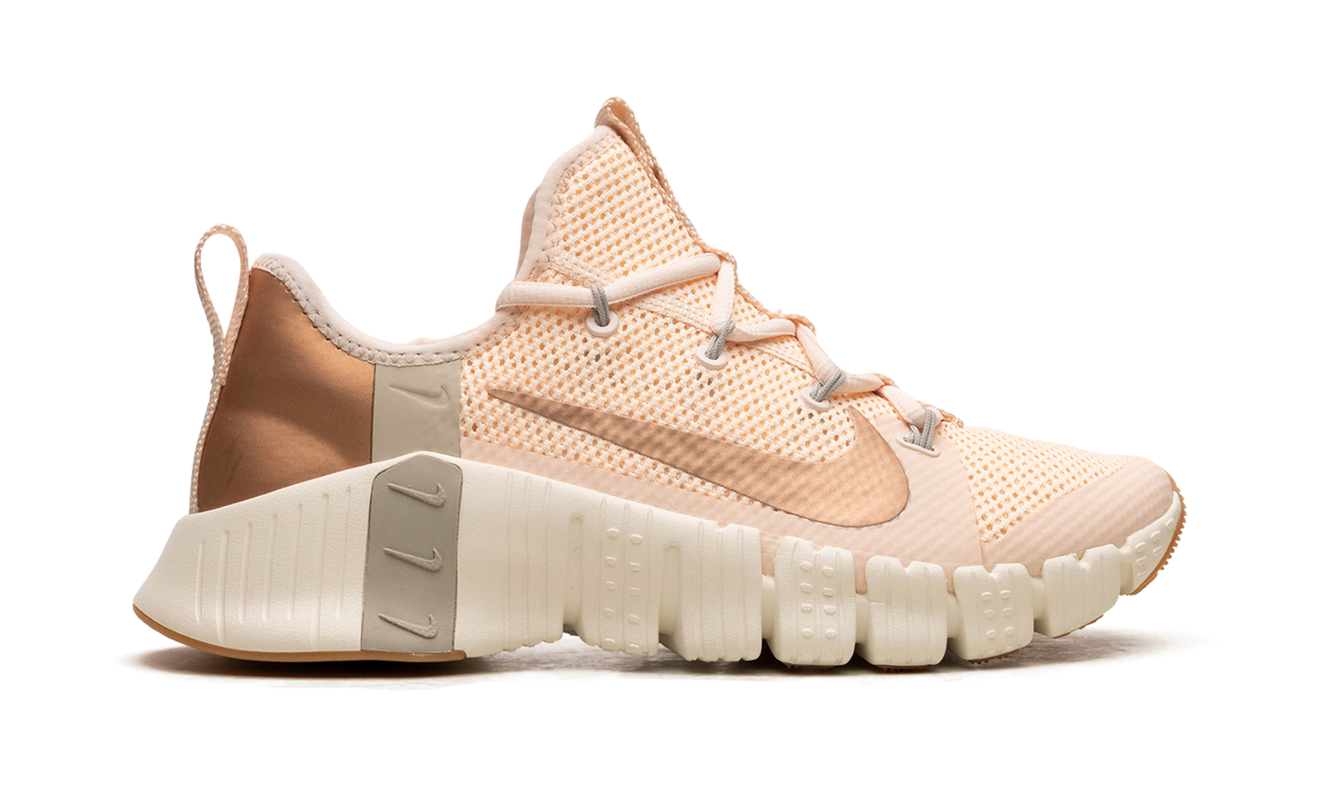 FREE METCON 3 WMNS  Guava Ice