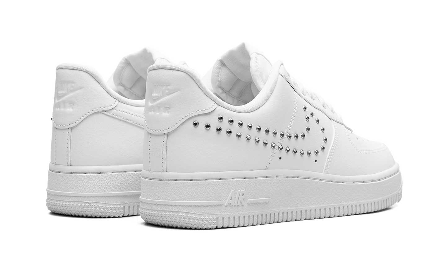 AIR FORCE 1 LO WMNS  White / Metallic Silver
