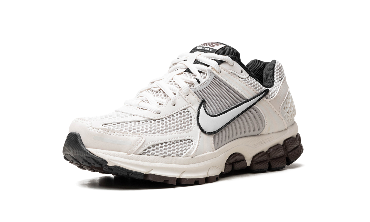 Air Zoom Vomero 5 WMNS  Phantom